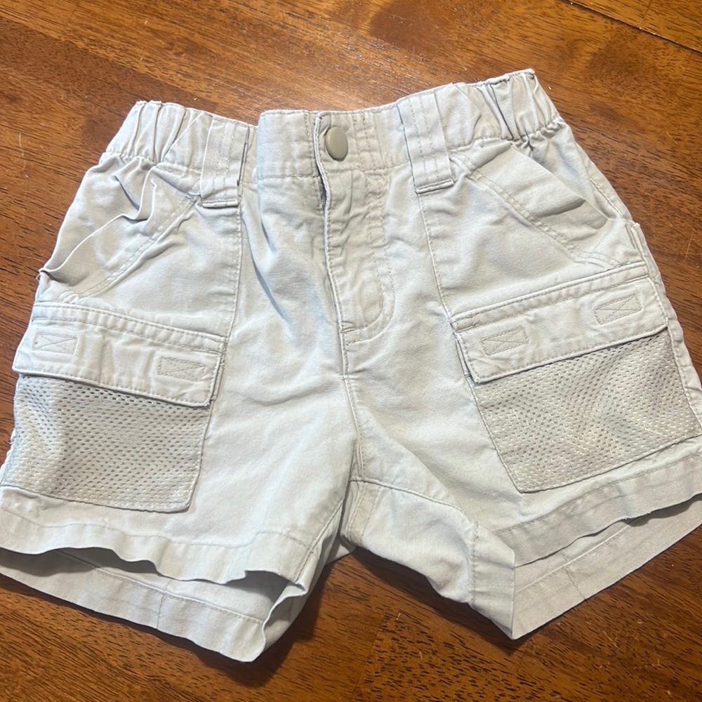 Columbia shorts